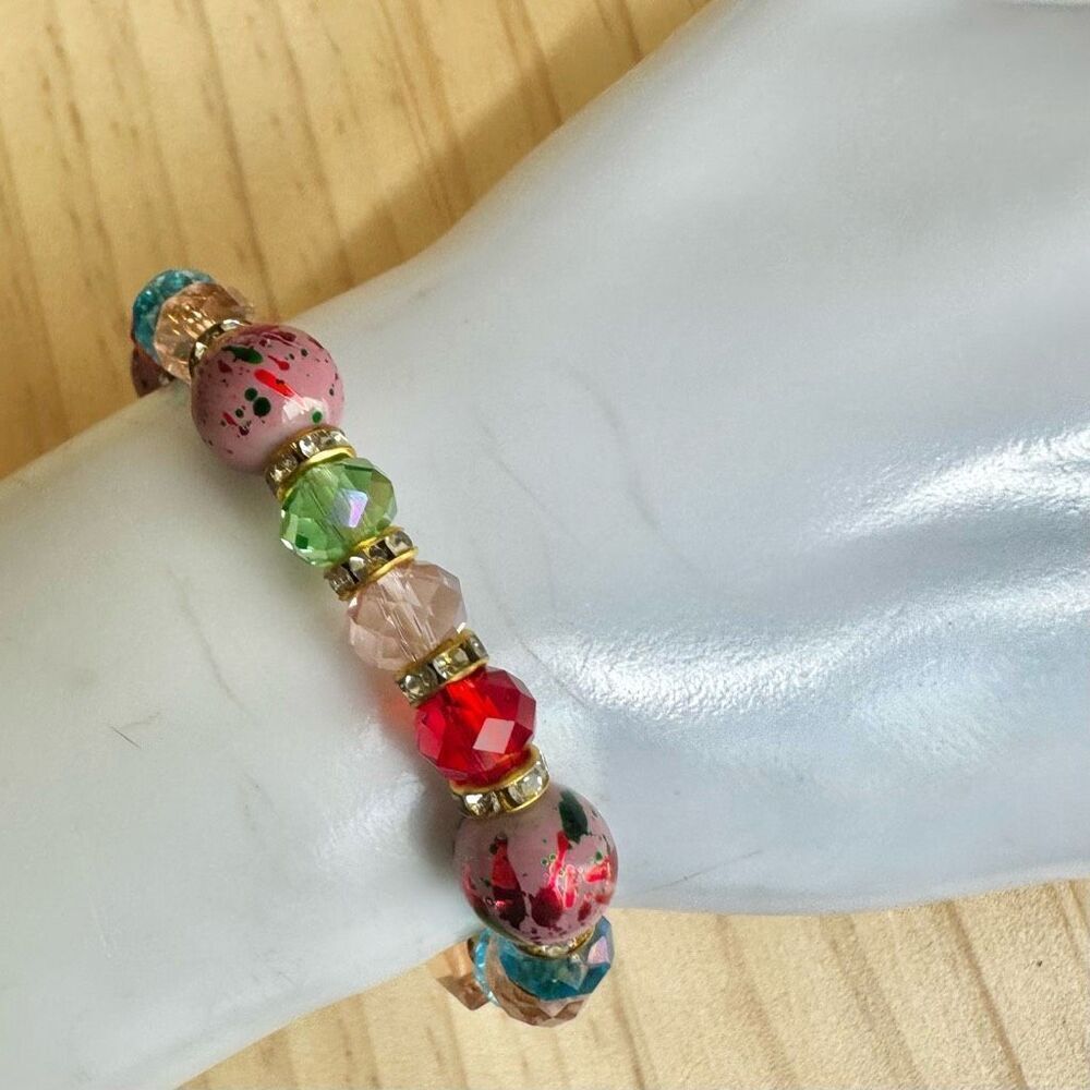 Chunky Stretch Bracelet – Hand-Painted Beads & Faceted Crystal Rhinestone Spacer